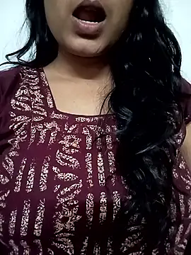 Snapshot of Hot-Jasmin chatting on 12/17/25, 12:00 Hot-Jasmin online show from 12/17/25, 12:00