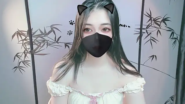 Sparkly Candy online show from 11/03/25, 09:05