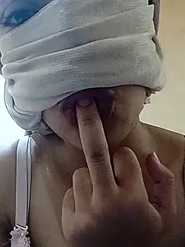 salma14 online show from 09/21/25, 05:58