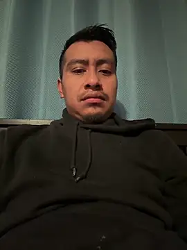 juniorl1 online show from 12/16/25, 05:18