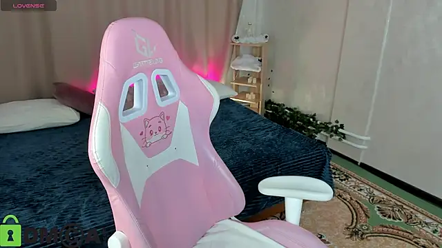 Snapshot of Sheila_Rich chatting on 12/02/25, 09:36 Sheila Rich online show from 12/02/25, 09:36