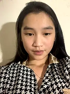 -Lie-06 online show from 10/19/25, 12:50