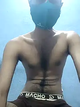 GirlsCrush  online show from 09/18/25, 06:10