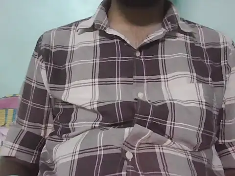 aditya113877 online show from 09/11/25, 05:46