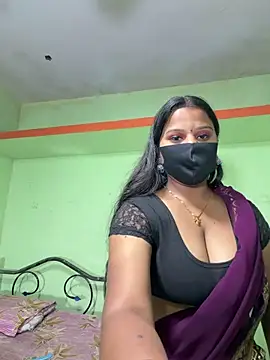 Snapshot of Shneeha_le chatting on 02/04/26, 04:57 Shneeha le online show from 02/04/26, 04:57