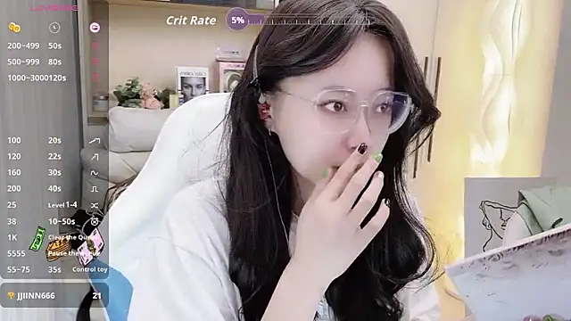 Naiyi-babe online show from 10/16/25, 01:23