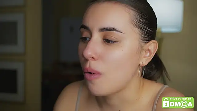 KateCarrey online show from 10/06/25, 07:22