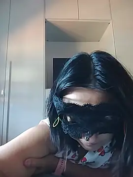 caldaevogliosa81 online show from 06/23/26, 10:02