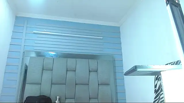 Valentin Gray online show from 09/18/25, 12:51