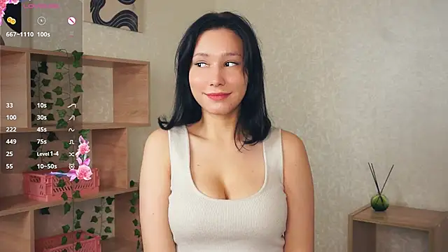 Snapshot of IrenePlamer chatting on 11/28/25, 08:33 IrenePlamer online show from 11/28/25, 08:33