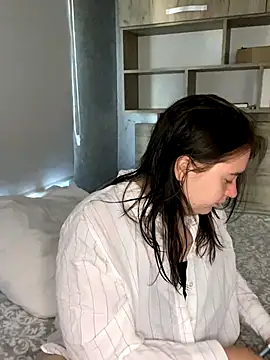 SoniaNovara online show from 09/19/25, 06:37