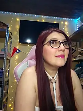 Snapshot of MaruMoon69 chatting on 10/01/25, 10:49 MaruMoon69 online show from 10/01/25, 10:49