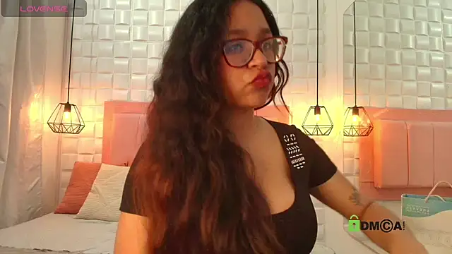 paris brown07 online show from 09/12/25, 12:05