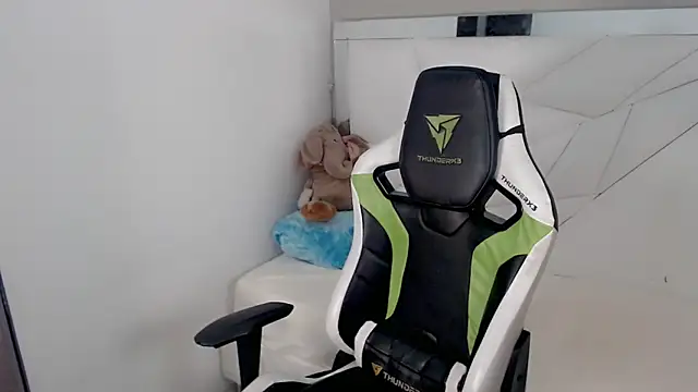 Austin col  online show from 10/09/25, 01:20