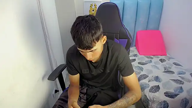 Austin col  online show from 10/26/25, 12:55