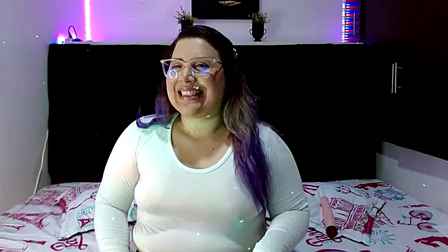 EmmaTower online show from 09/16/25, 07:15