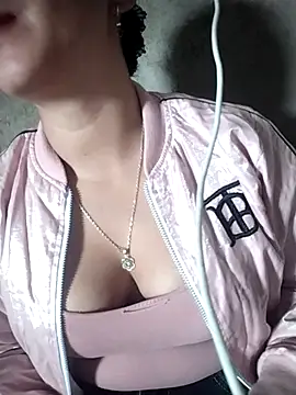 Snapshot of hong-sex chatting on 09/26/25, 05:11 hong-sex online show from 09/26/25, 05:11