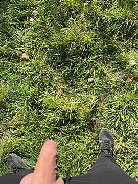 Snapshot of Andy-Alex2002 chatting on 10/20/25, 08:37 Andy-Alex2002 online show from 10/20/25, 08:37