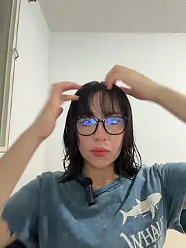 aliciia 23 online show from 11/27/25, 09:17