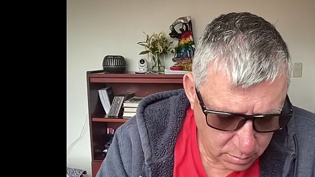 Martintxu1959 online show from 09/09/25, 01:43