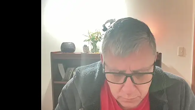 Martintxu1959 online show from 09/10/25, 01:49
