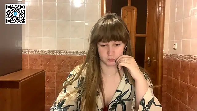 Snapshot of MaroonMoon_ chatting on 11/28/25, 08:55 MaroonMoon online show from 11/28/25, 08:55