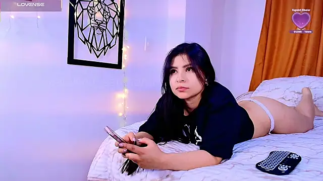 Snapshot of Cataliina_Santhana chatting on 06/30/26, 01:17 Cataliina Santhana online show from 06/30/26, 01:17
