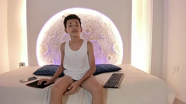  Noah19 online show from 09/12/25, 08:31