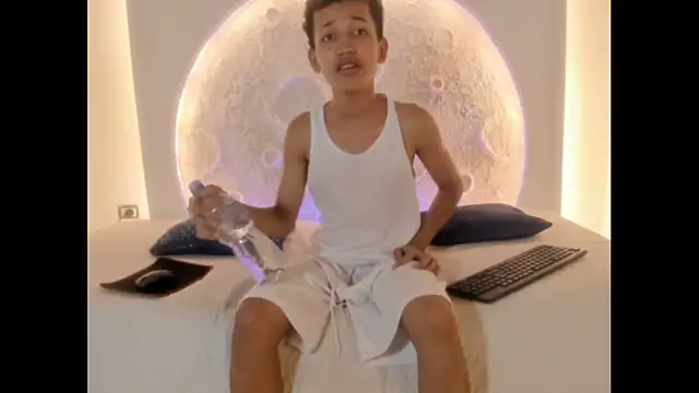  Noah19 online show from 09/16/25, 08:21