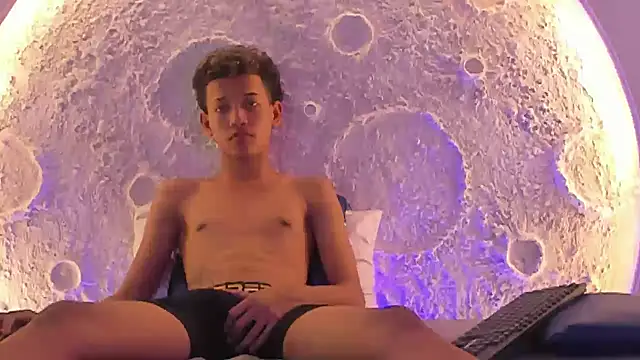  Noah19 online show from 10/06/25, 08:06