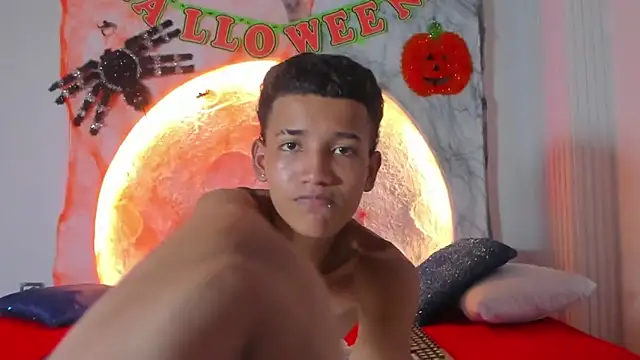  Noah19 online show from 10/22/25, 07:02