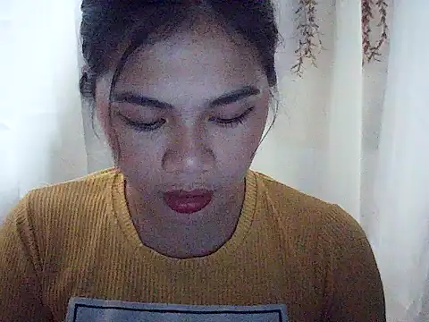 Zachariah 05 online show from 10/18/25, 05:32