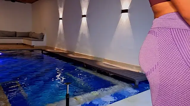 Lollipop Rose online show from 10/29/25, 03:53