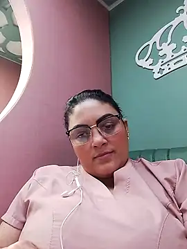 tiffany Johnson1 online show from 09/29/25, 06:02