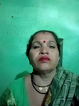 Manavi x online show from 09/22/25, 10:06