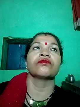 Manavi x online show from 10/13/25, 10:54