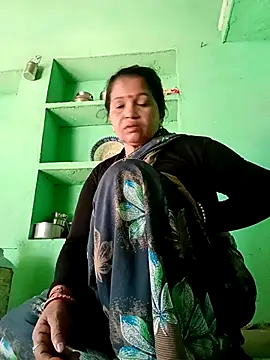 Snapshot of Manavi_x chatting on 03/21/26, 02:27 Manavi x online show from 03/21/26, 02:27