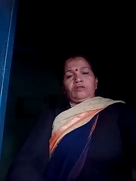 Snapshot of Manavi_x chatting on 03/29/26, 01:11 Manavi x online show from 03/29/26, 01:11
