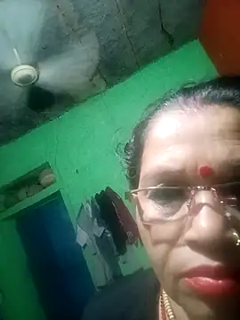 Snapshot of Manavi_x chatting on 04/11/26, 12:26 Manavi x online show from 04/11/26, 12:26