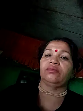 Snapshot of Manavi_x chatting on 04/16/26, 01:17 Manavi x online show from 04/16/26, 01:17