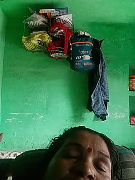Manavi x online show from 07/07/26, 08:18