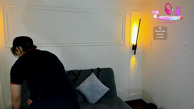 Snapshot of Jhoumod_21 chatting on 09/15/25, 12:16 Jhoumod 21 online show from 09/15/25, 12:16