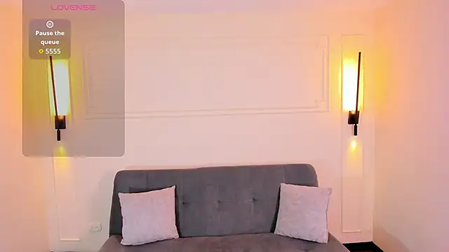 Snapshot of Jhoumod_21 chatting on 09/24/25, 10:18 Jhoumod 21 online show from 09/24/25, 10:18