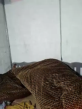 Snapshot of Lyly_nuce chatting on 10/13/25, 02:28 Lyly nuce online show from 10/13/25, 02:28