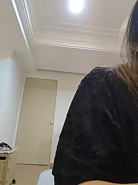 Snapshot of Lovelyanan chatting on 10/30/25, 06:59 Lovelyanan online show from 10/30/25, 06:59