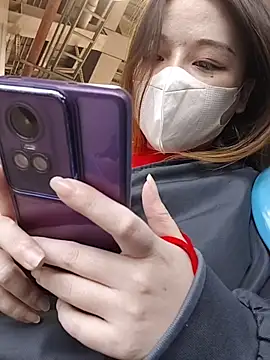 Snapshot of Lovelyanan chatting on 11/14/25, 08:24 Lovelyanan online show from 11/14/25, 08:24