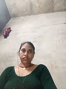 Sandhya x online show from 09/15/25, 03:56