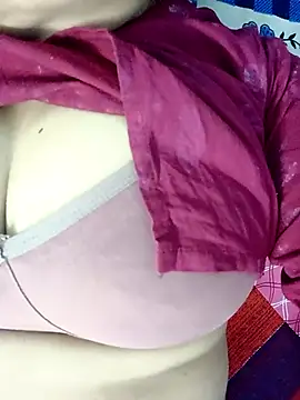 SpicyLaila007 online show from 09/09/25, 12:15