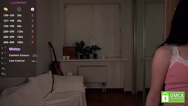 Snapshot of DelphaDivenere chatting on 09/27/25, 05:07 DelphaDivenere online show from 09/27/25, 05:07