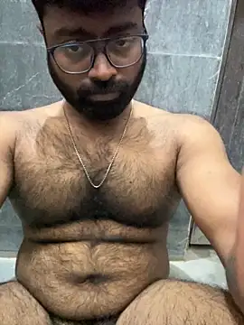 DJLOVE280825 online show from 11/23/25, 05:51